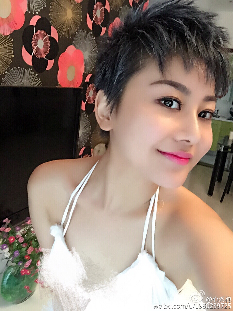 DDY第14期嫩模心系禪BB微博私照全收集